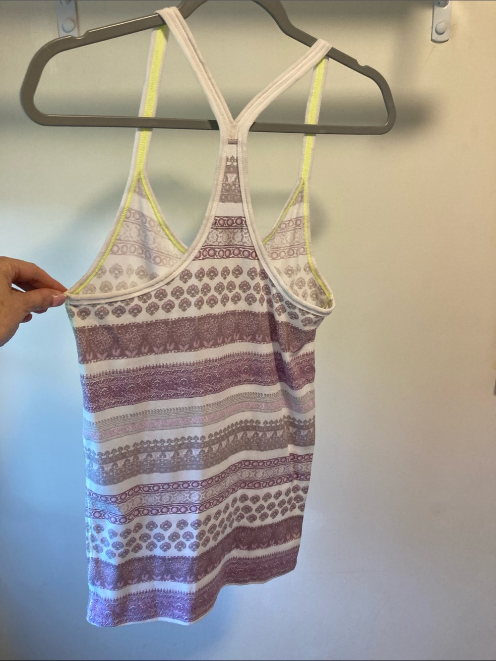 American Eagle Outfitters White and Mauve Striped Racerback Tank - Picture 5 of 9